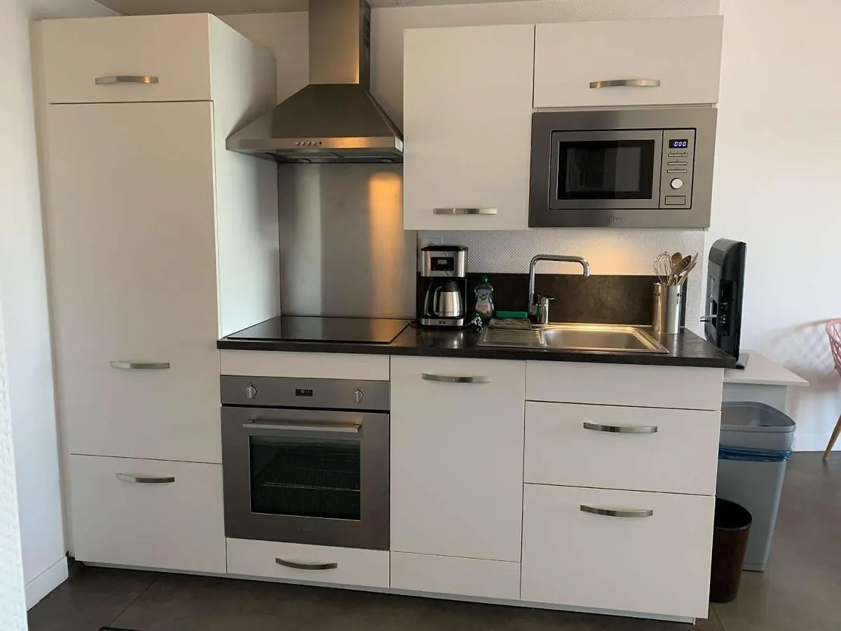 Superbe T3 Refait A Neuf Avec Balcon, Vue Mer Et Wifi A Perros-Guirec - Fr-1-368-60 Apartamento